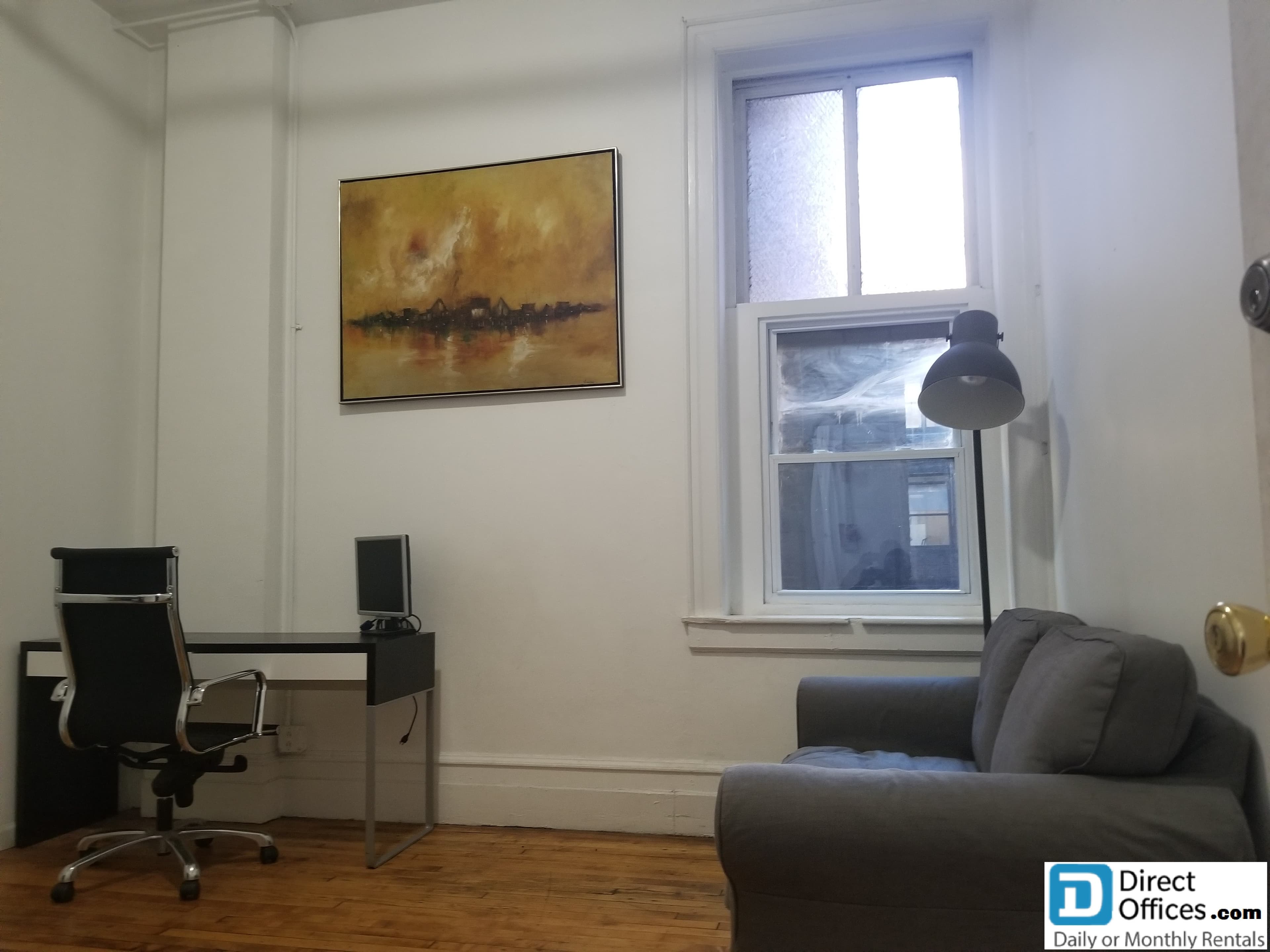 Spacious Office with Sophisticated Interiors