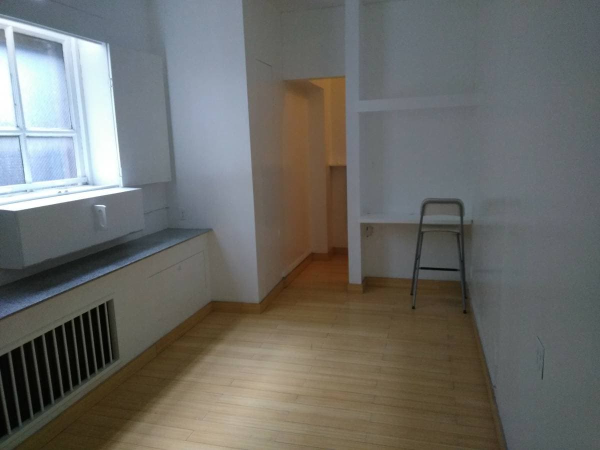 Professional Office for rent - thumbnail 2