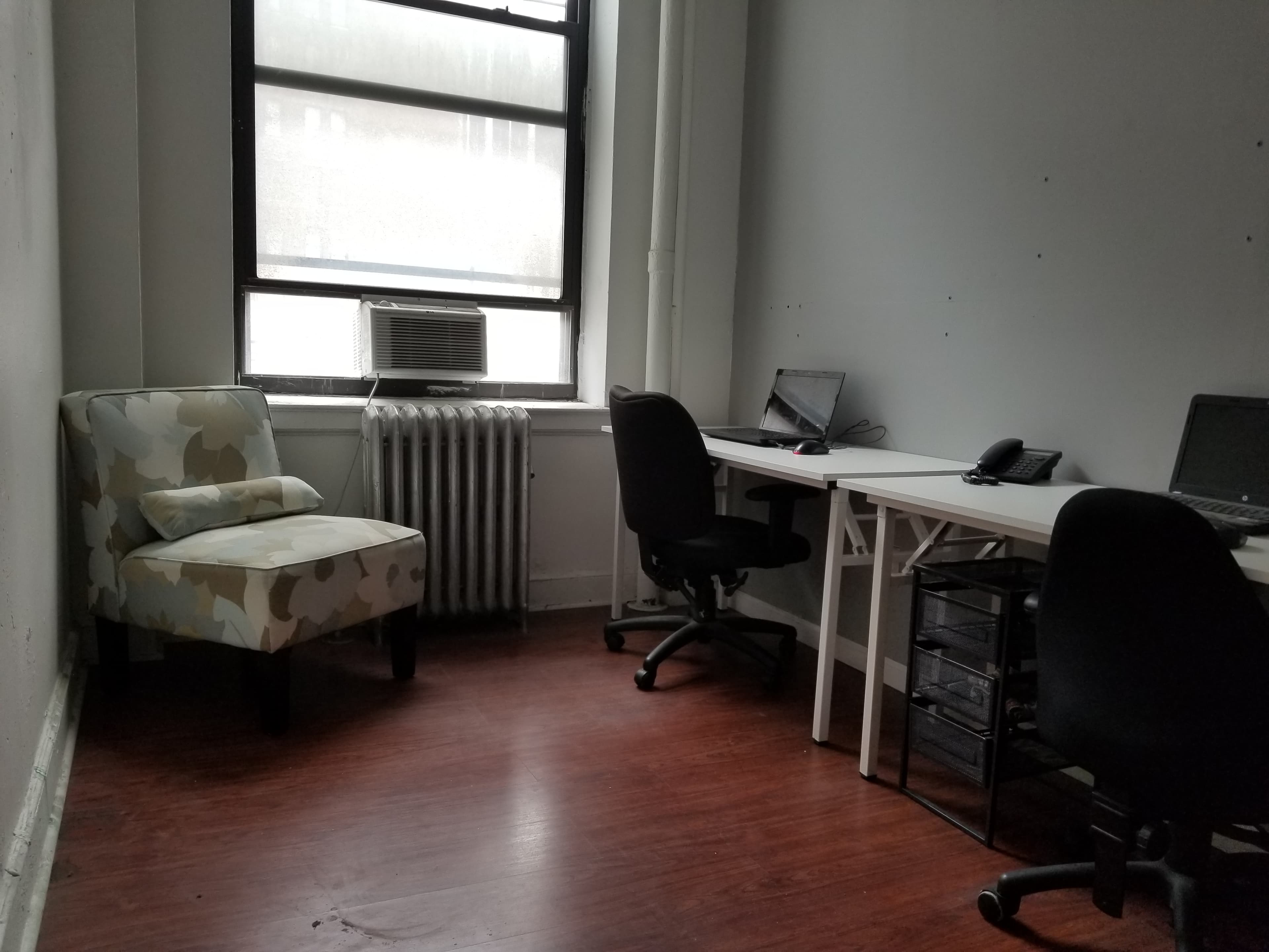 Professionally Designed Office for Rent